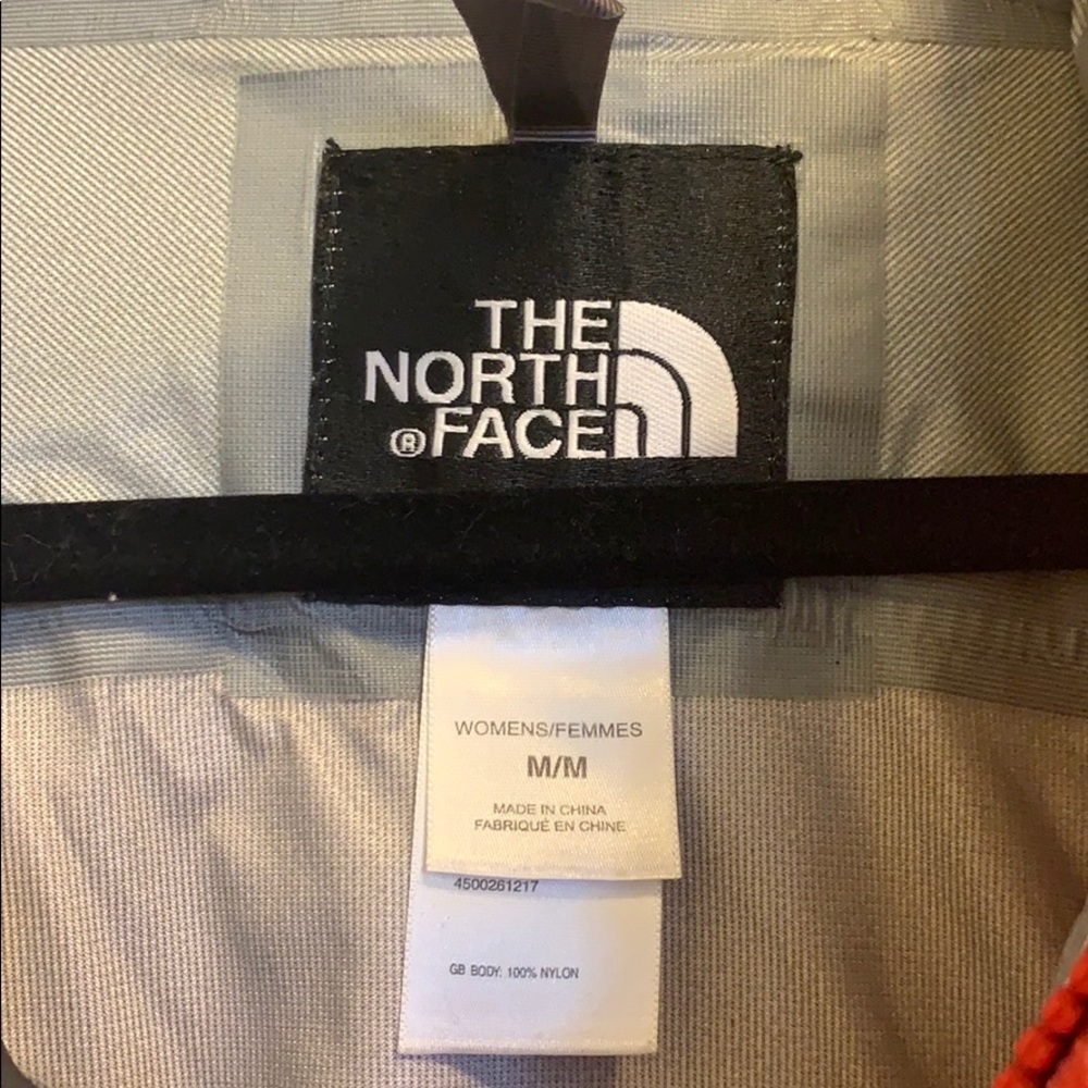 North Face Red and Grey Shell - Picture 2 of 4